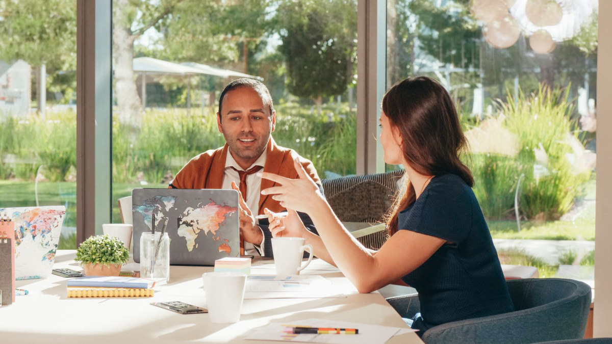 Two people in a planning meeting